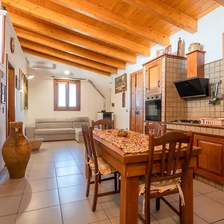 Casa Vacanza Spitulo Сasa de vacaciones Sava